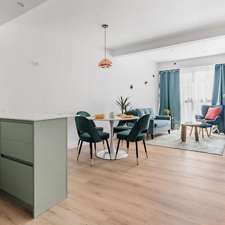 Charming Gran Via VII Apartment Madrid Bagian luar foto